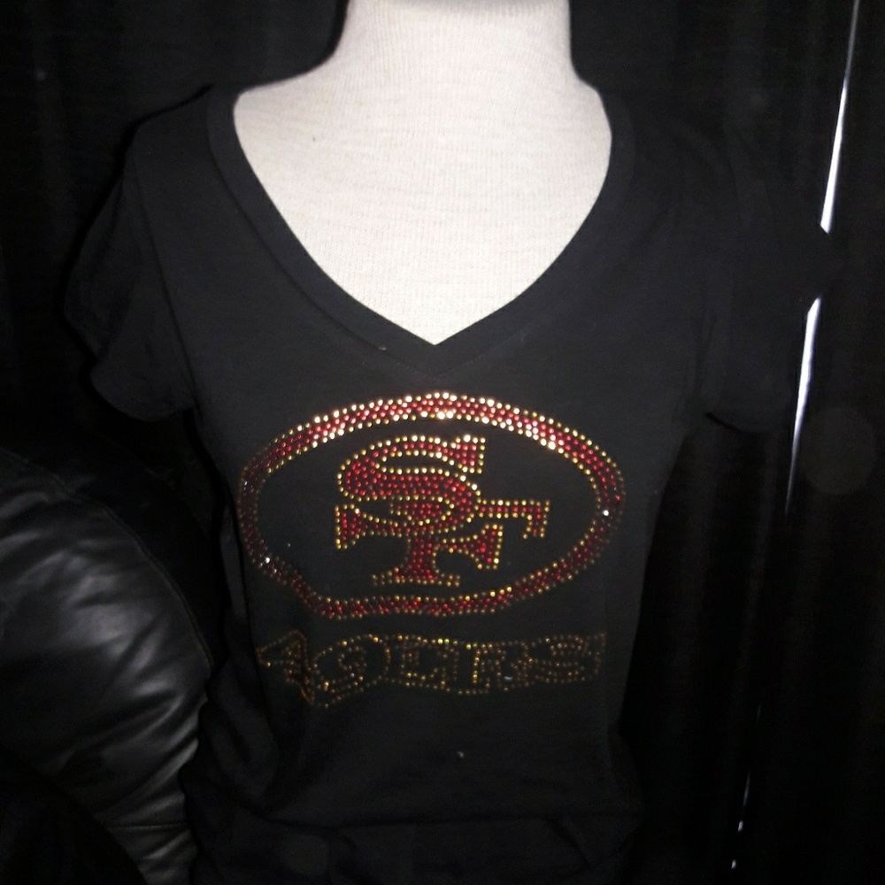 Women's 49ers shirt